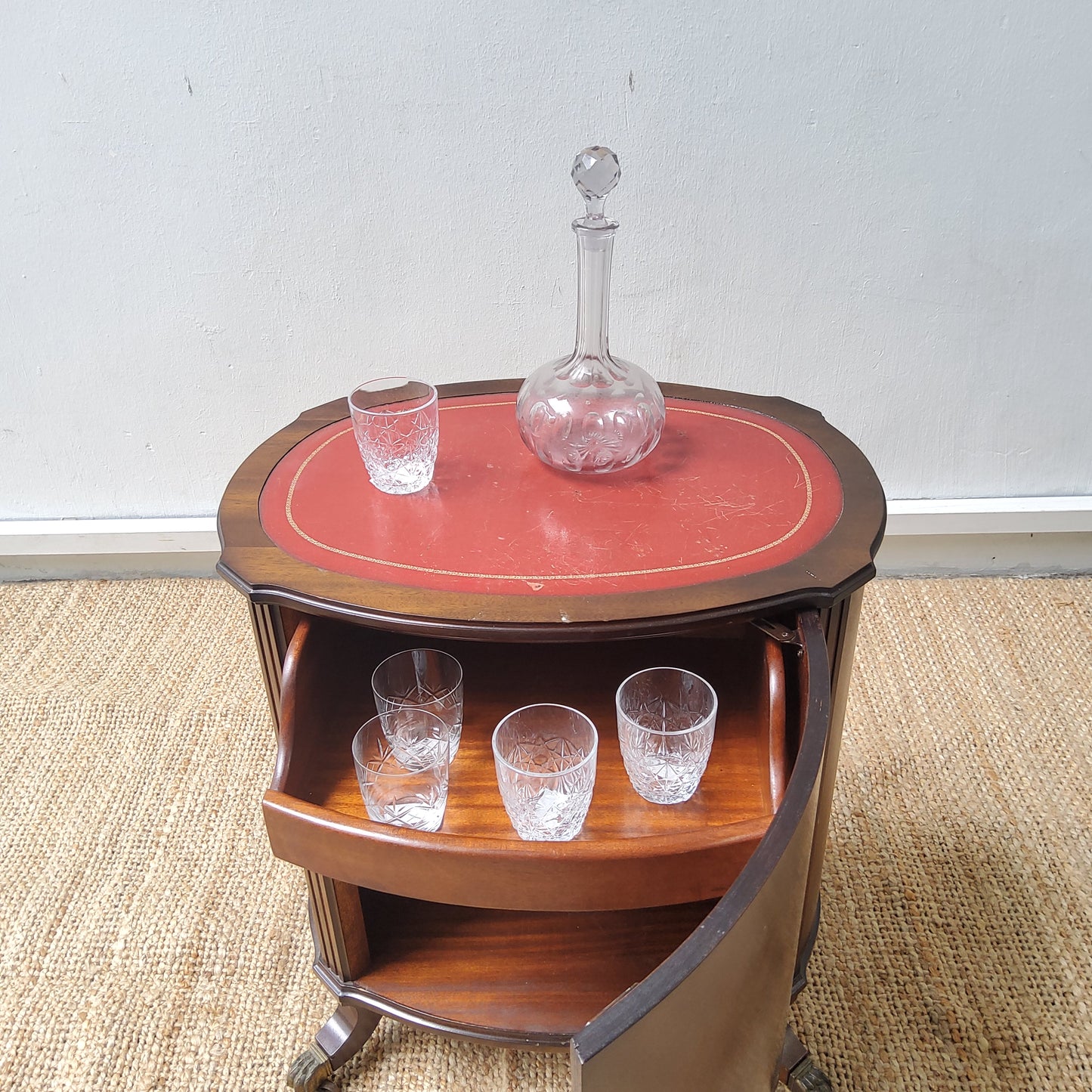 Vintage Oval Drinks Cabinet Inlaid with Leather Top