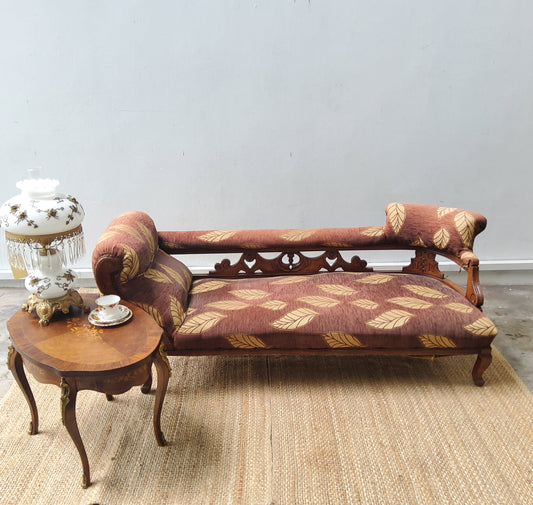 19th Century Long Victorian Mahogany Chaise Lounge England