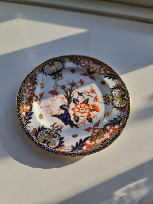 1909 Royal Crown derby 18cm handpainted imari plate