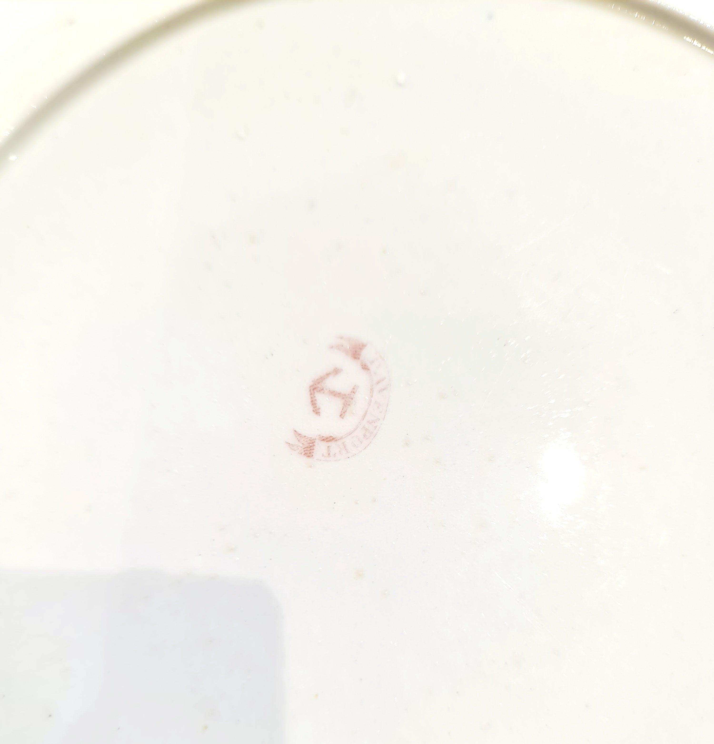 Georgian Davenport handpainted bowl with rim/plate