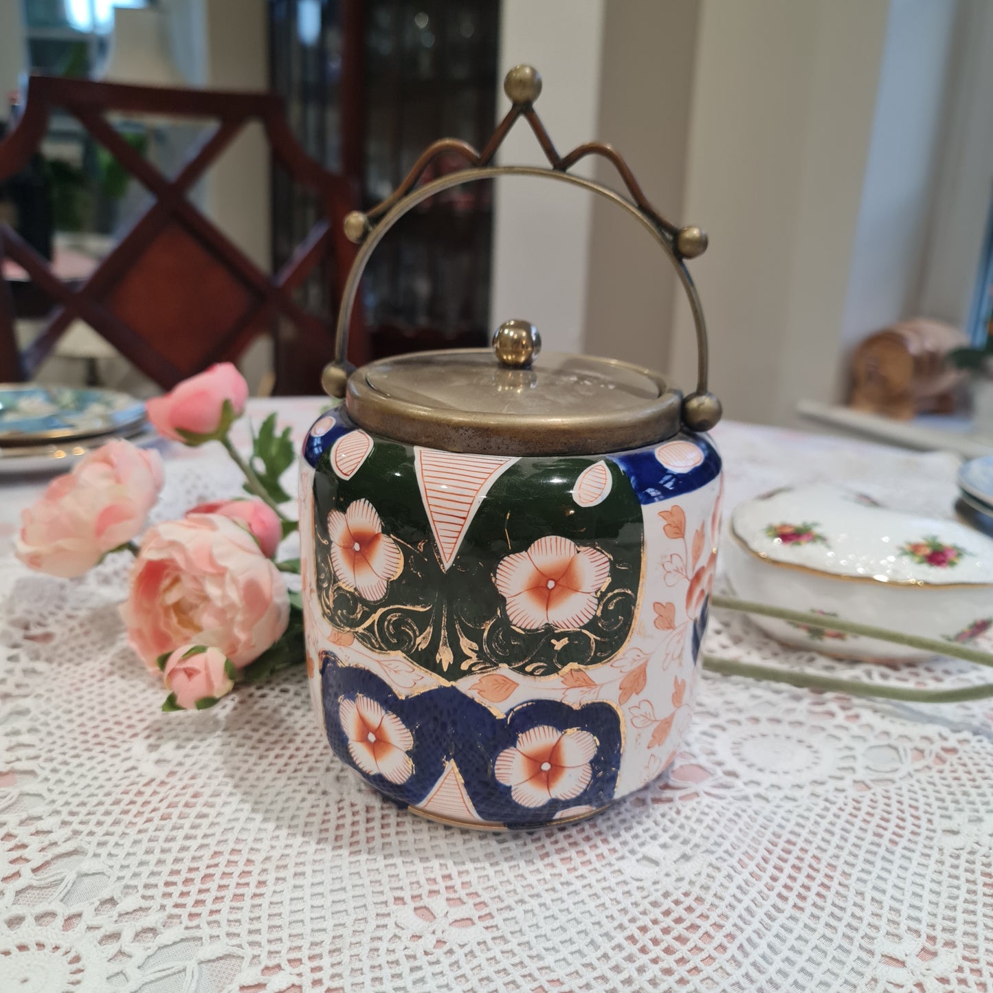 Rare 19th century handpainted imari biscuit barrel