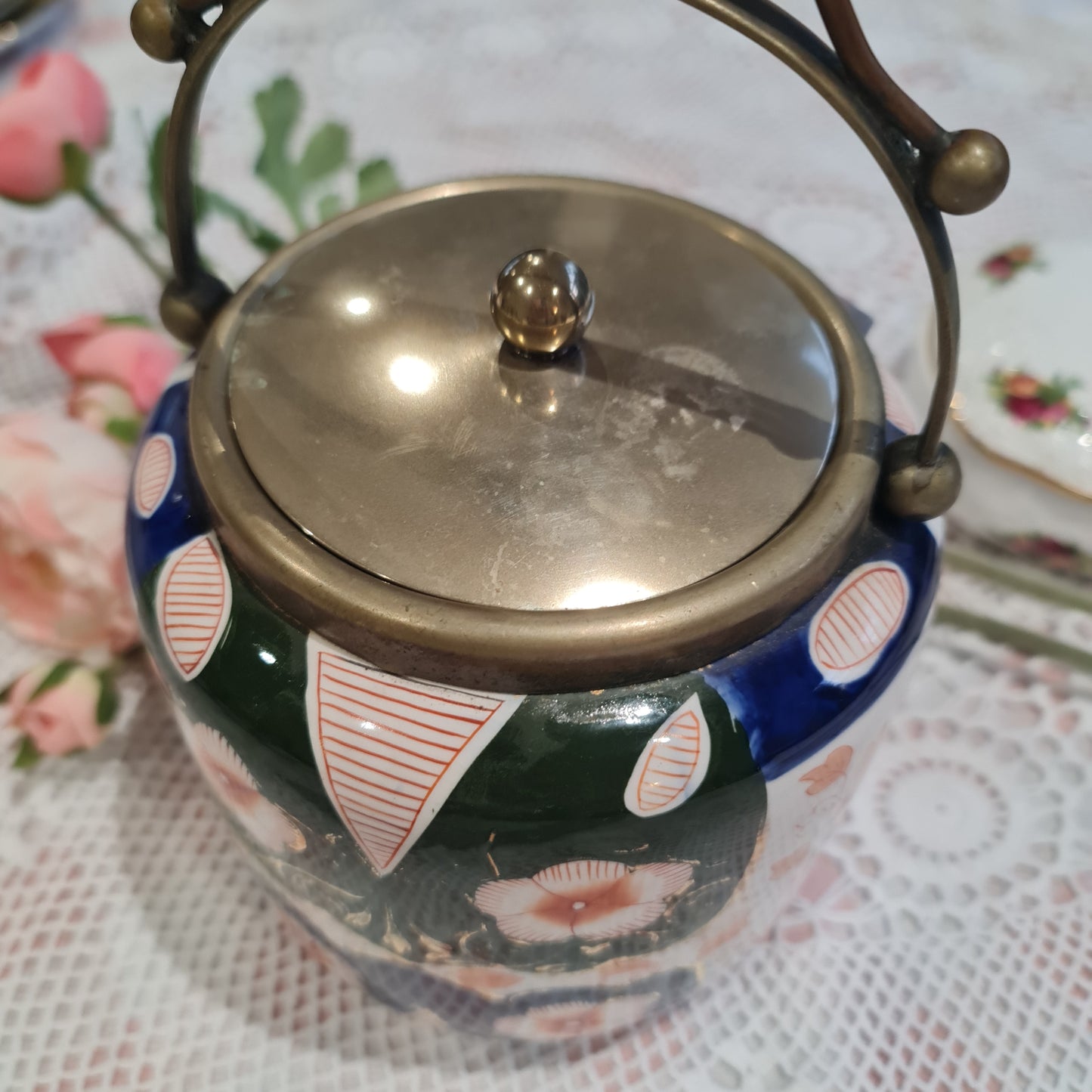 Rare 19th century handpainted imari biscuit barrel