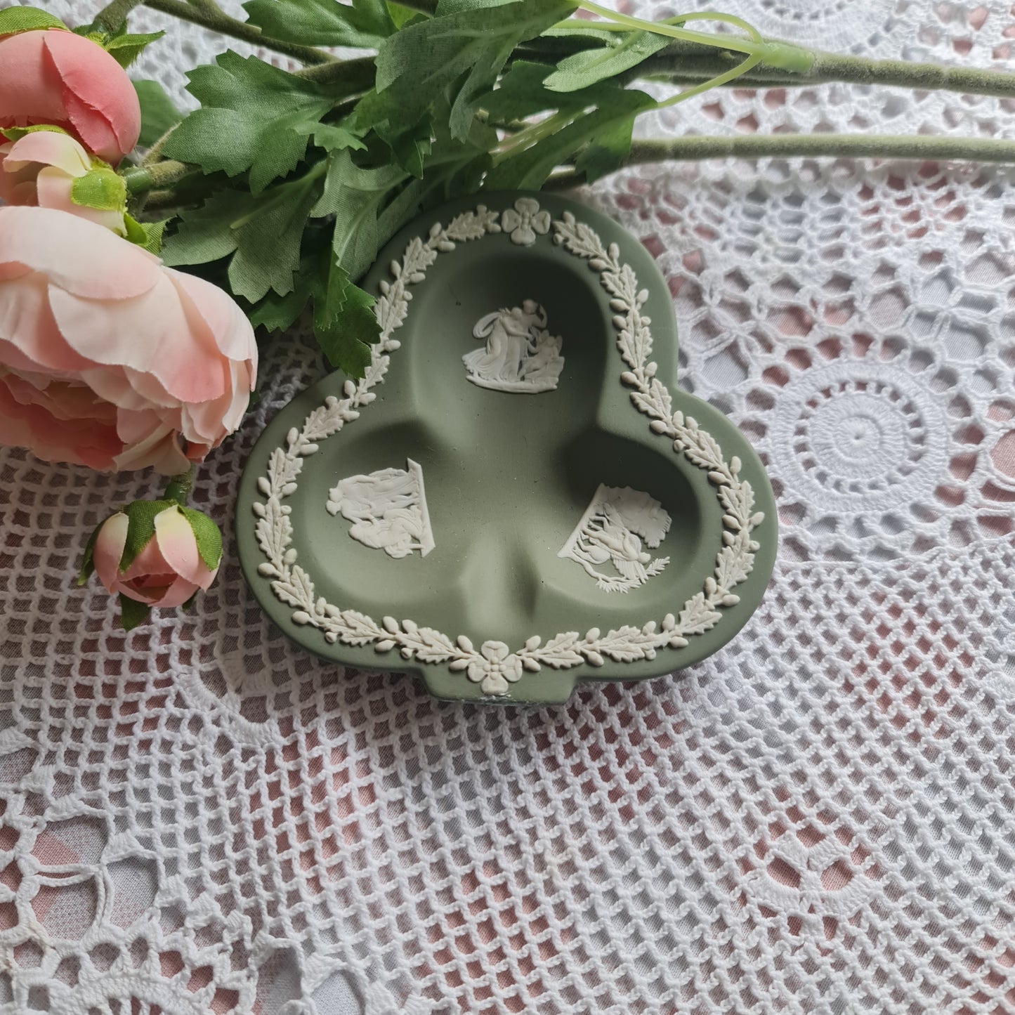 Wedgwood jasperware sage green dish