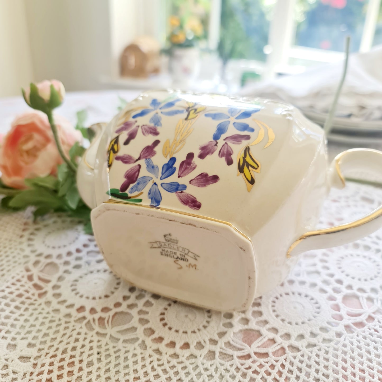 Antique Sadler handpainted tea pot