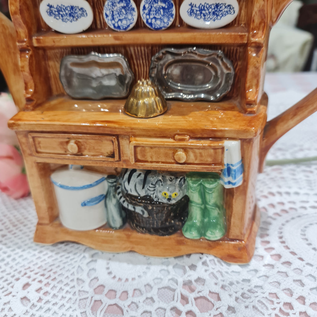 THE TEAPOTTERY HAND PAINTED WELSH DRESSER TEAPOT. Circa 1994