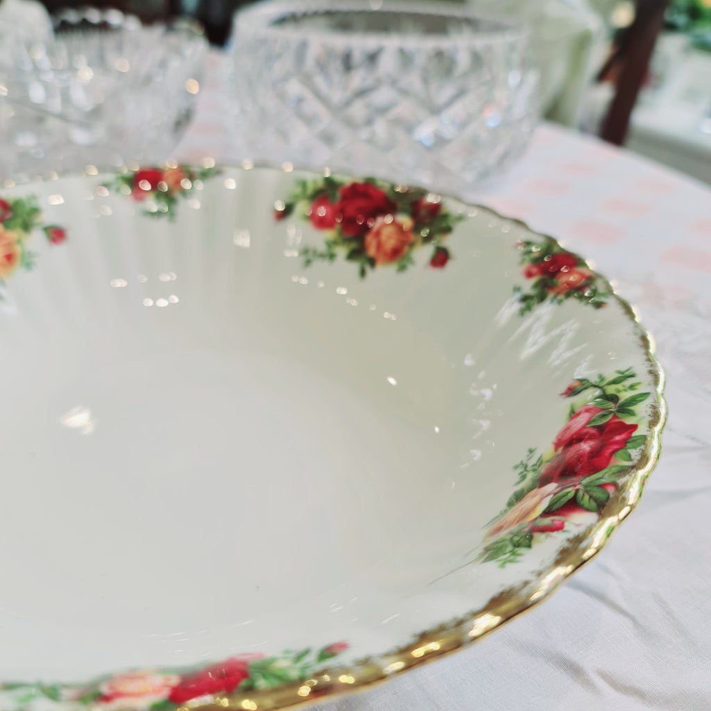 Royal Albert old Country Rose big serving Bowl