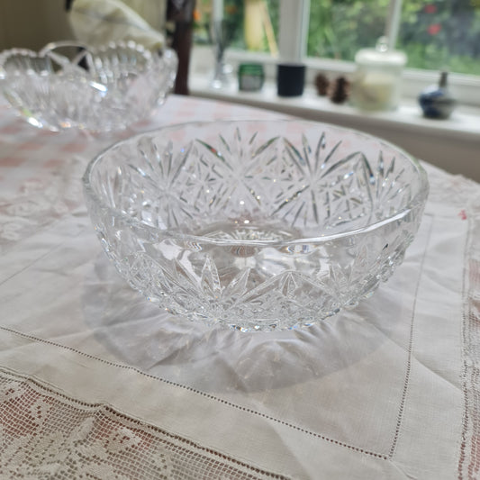 Lovely vintage crystal bowl