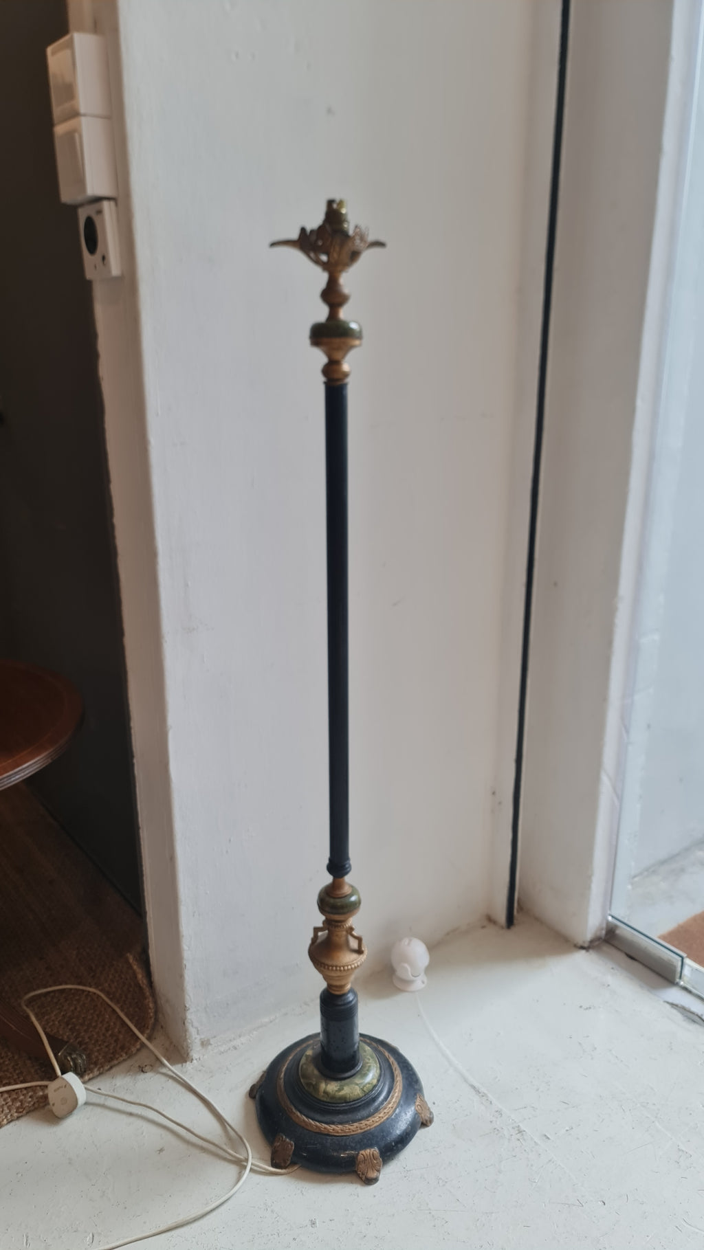 19th Century Ebonised Floor Lamp with Onyx