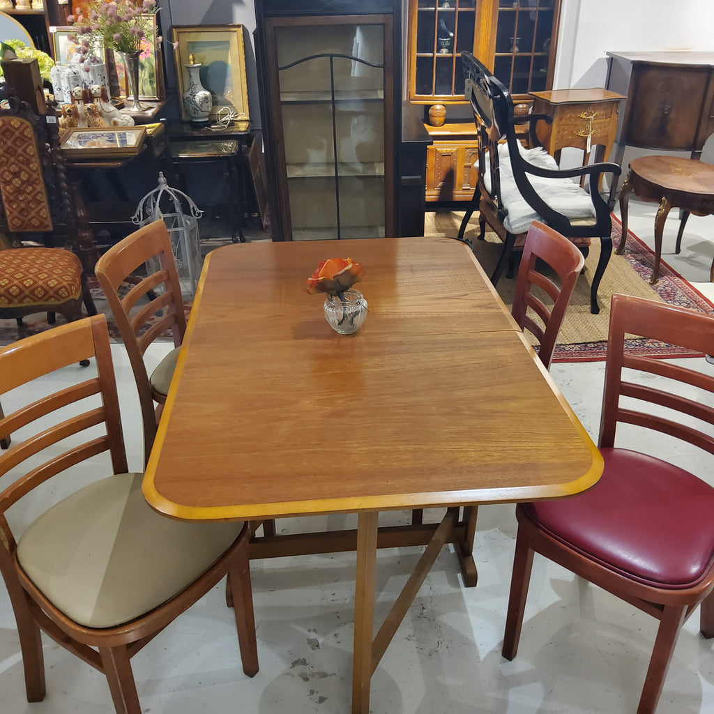 Schreiber Mid-Century Teak Gateleg Dining Table