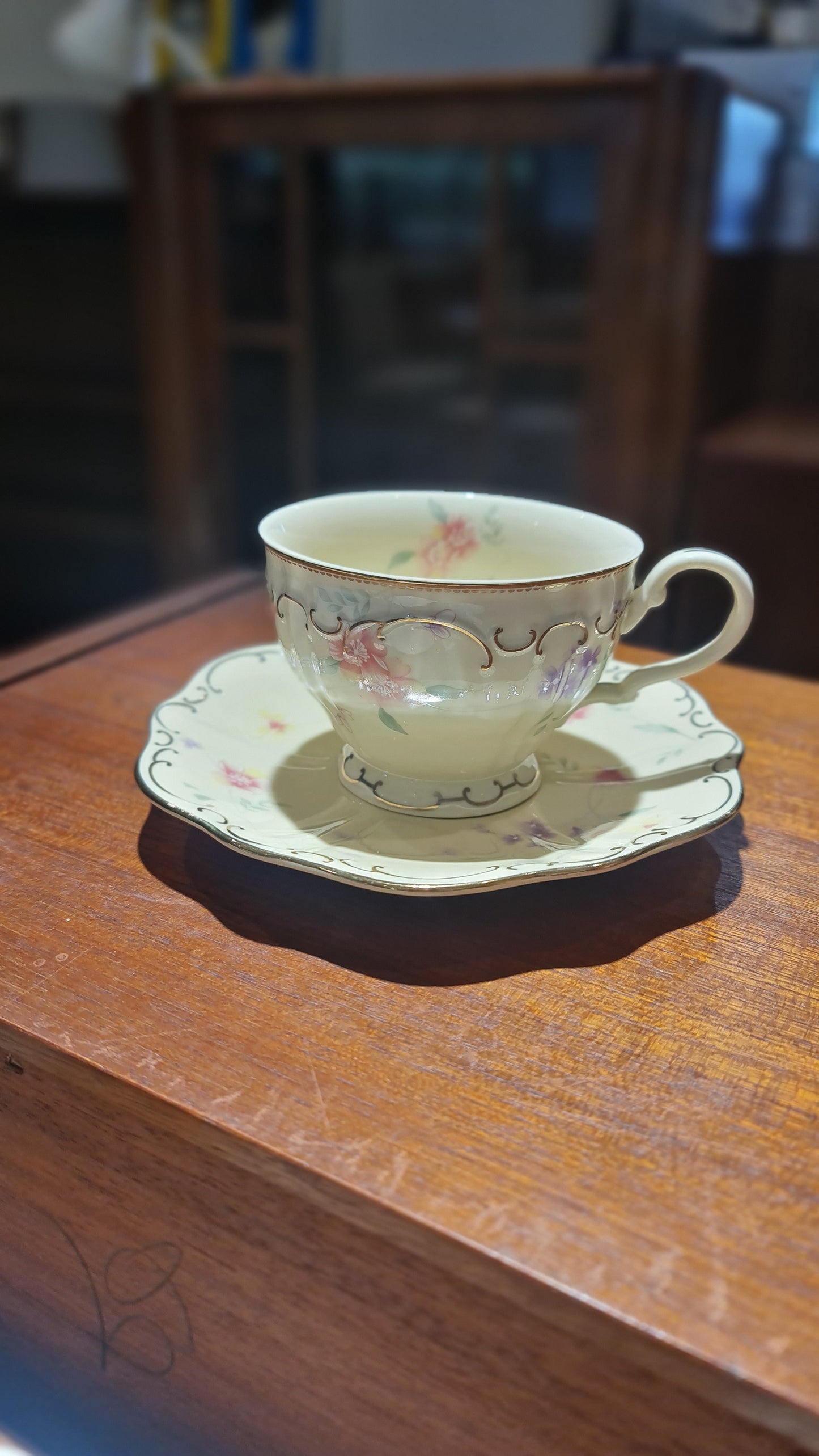 Lenardi vintage fine bone china tea set