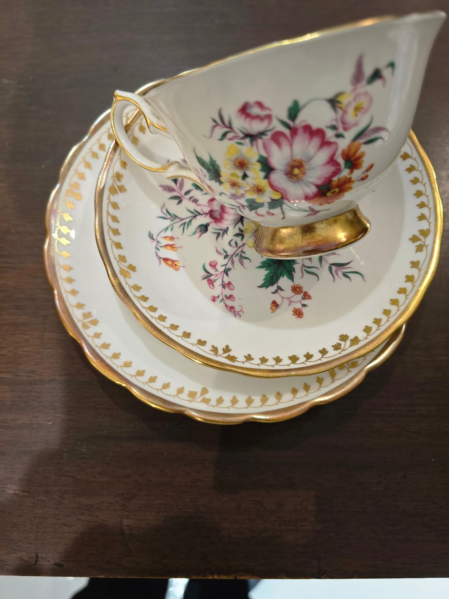 Royal Chelsea English Bone China Saucer - Pattern 4743 - PRETTY FLORAL