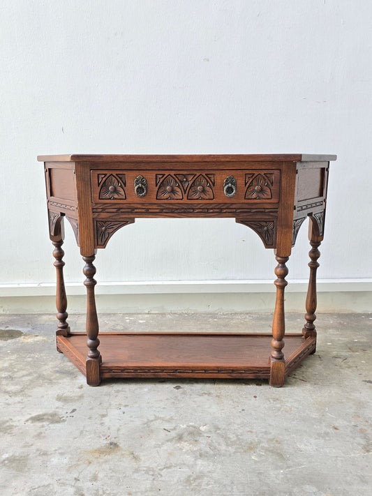 Fantastic Quality Carved Oak Old Charm Console/hall Table