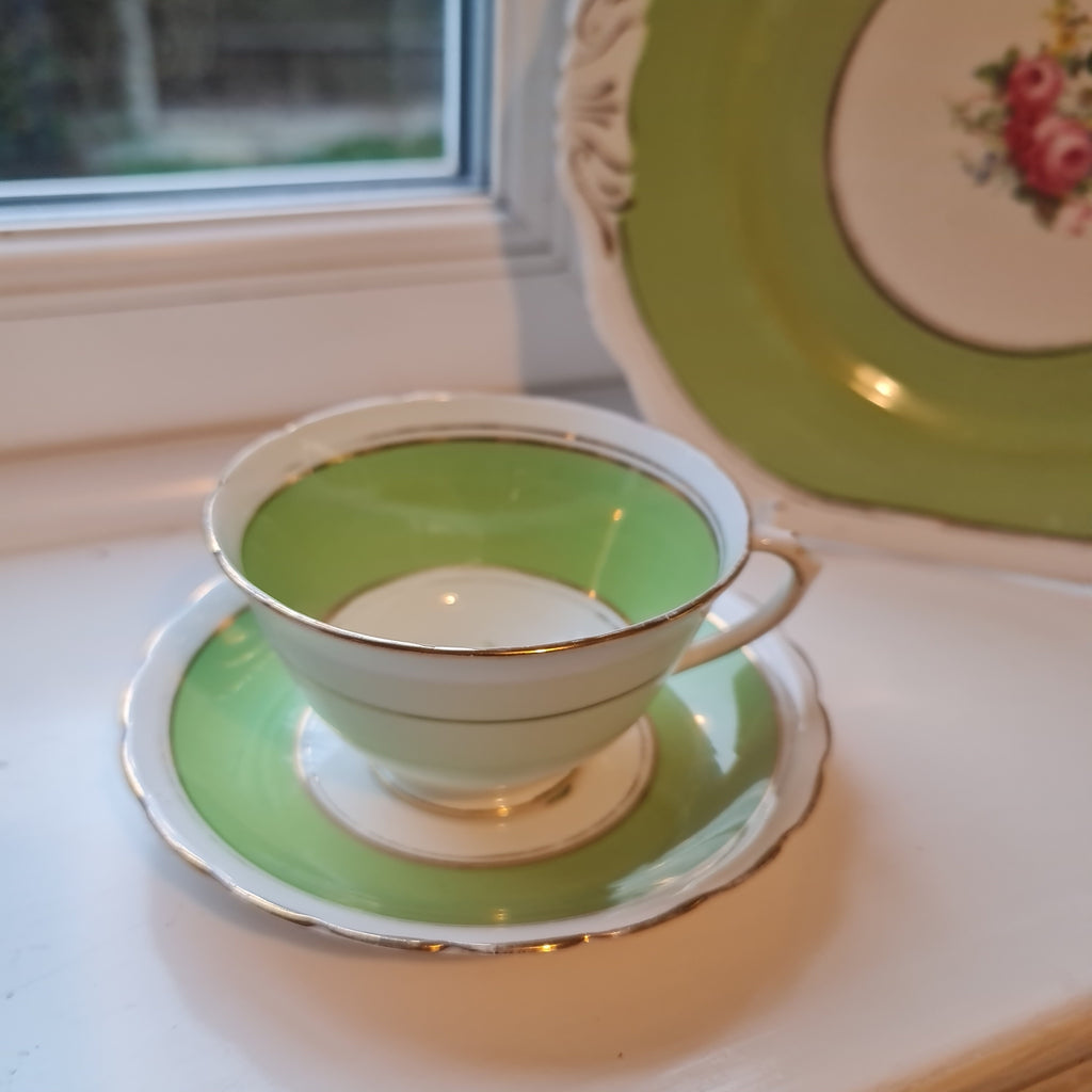 Rare Chelsea Fine Bone China Tea Set Collection