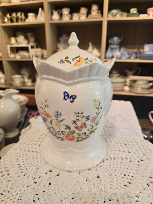 Aynsley "Cottage Garden" Ginger Pot