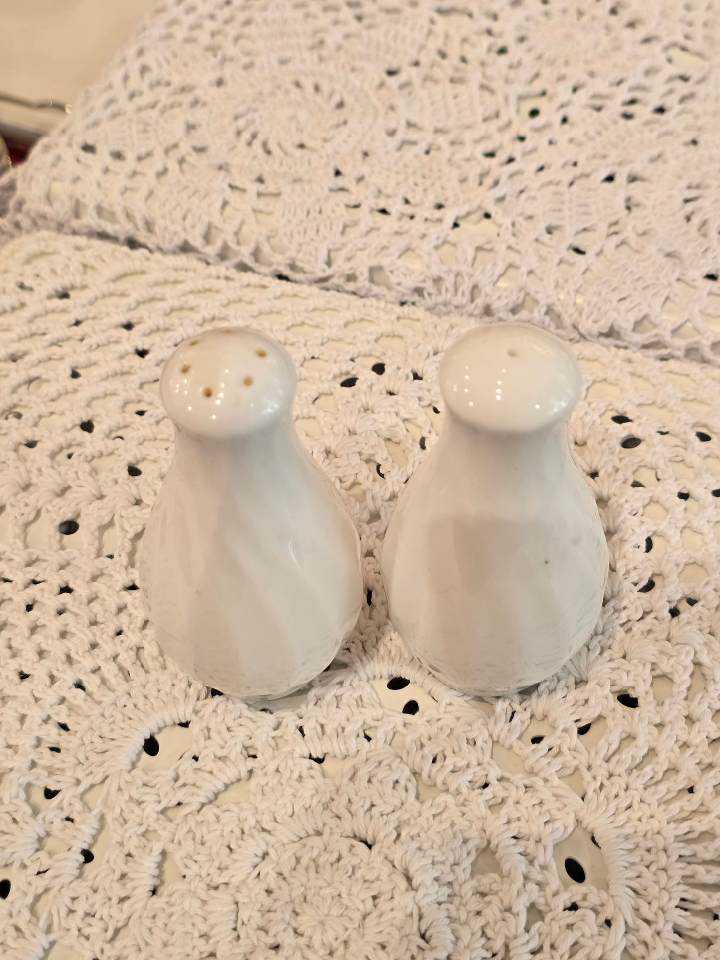 Wedgwood Bone China salt and pepper shaker