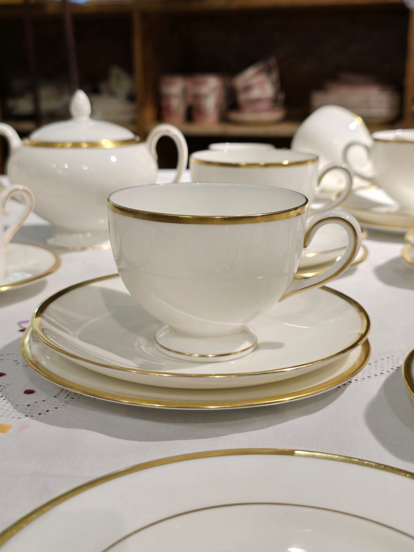 Wedgwood Fine Bone China Ivory Gold Tableware- California