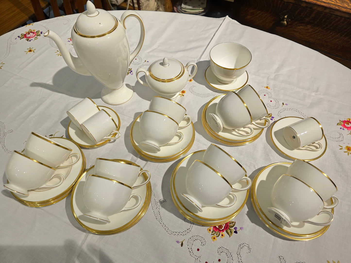 Wedgwood Fine Bone China Ivory Gold Tableware- California