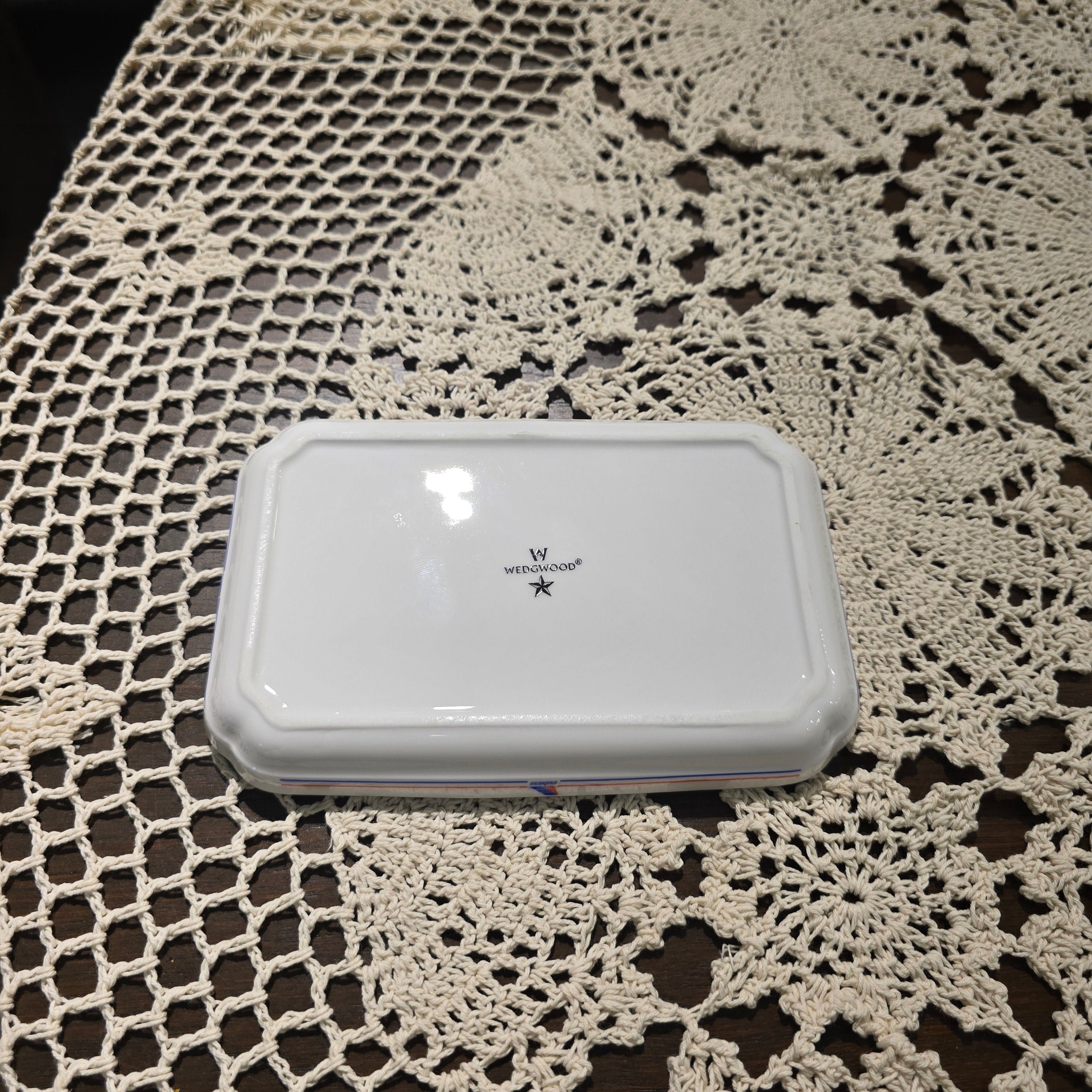 Wedgwood cubana airline tray