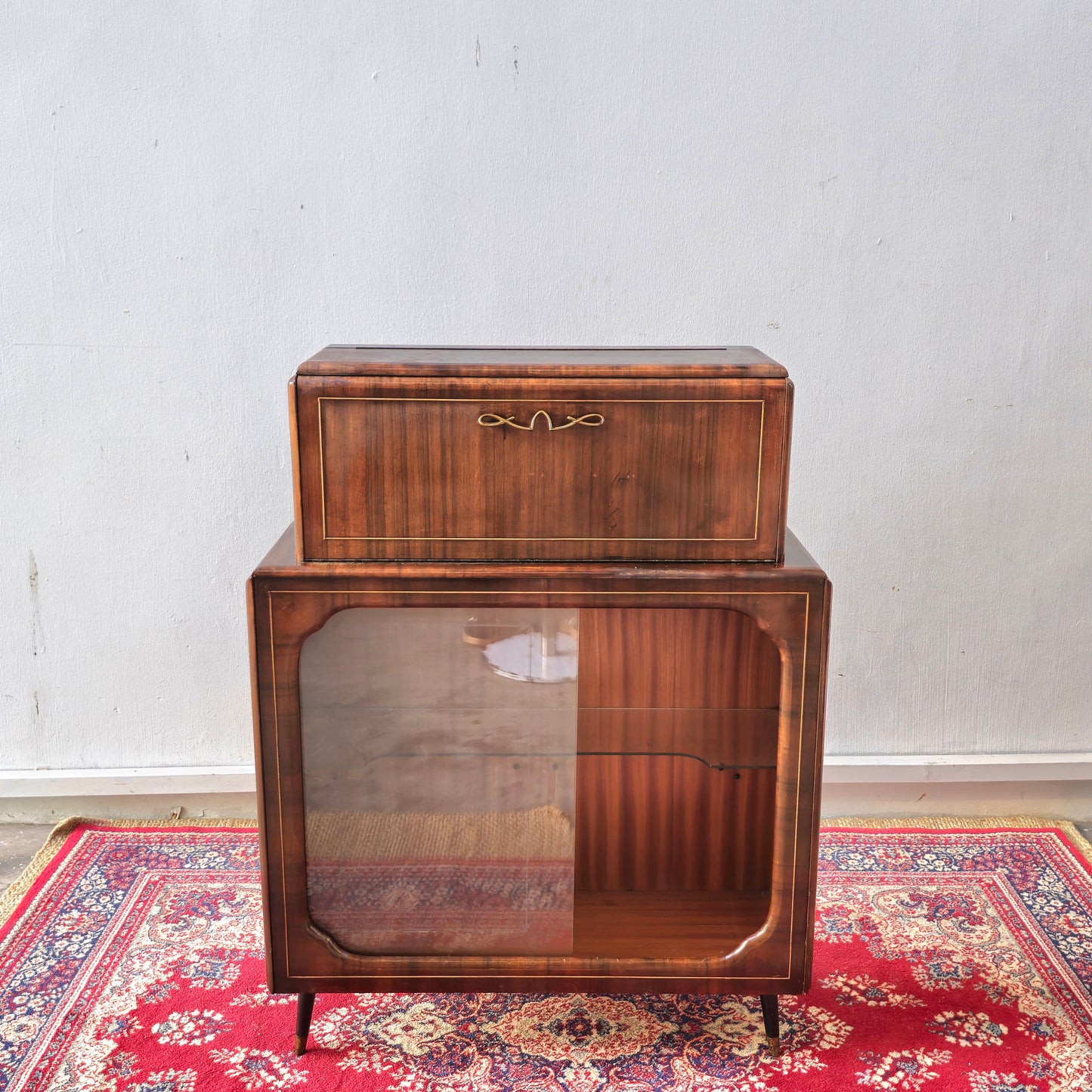 Exceptional Vintage Cocktail display cabinet