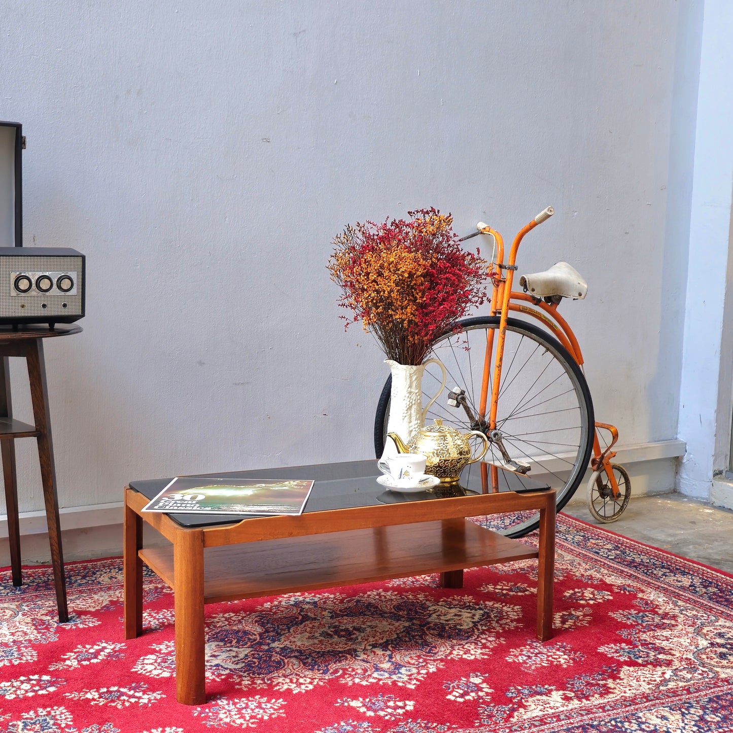 Vintage British G-Plan Teak & Glass Side Table – Mid-Century Modern