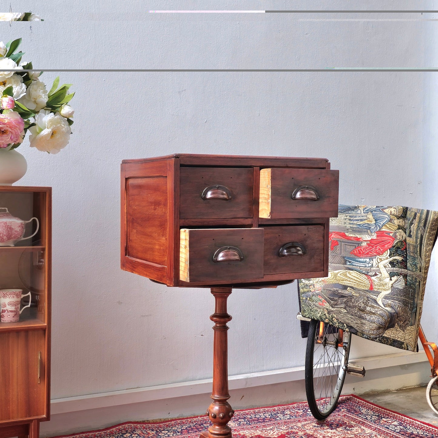 Vintage Solid Wood Apothecary-Style Chest with 4 Drawers