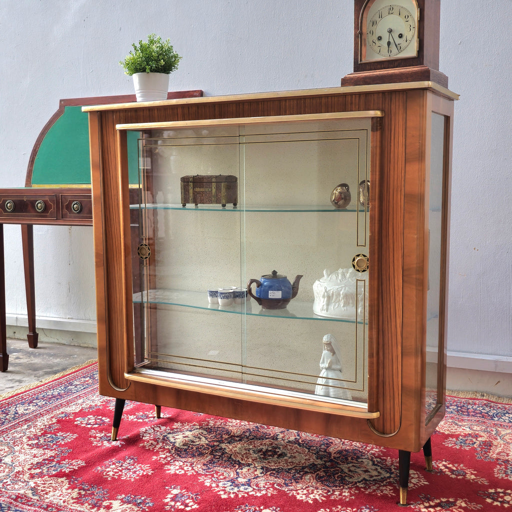 Vintage English display cabinet with teak compass legs, 1970
