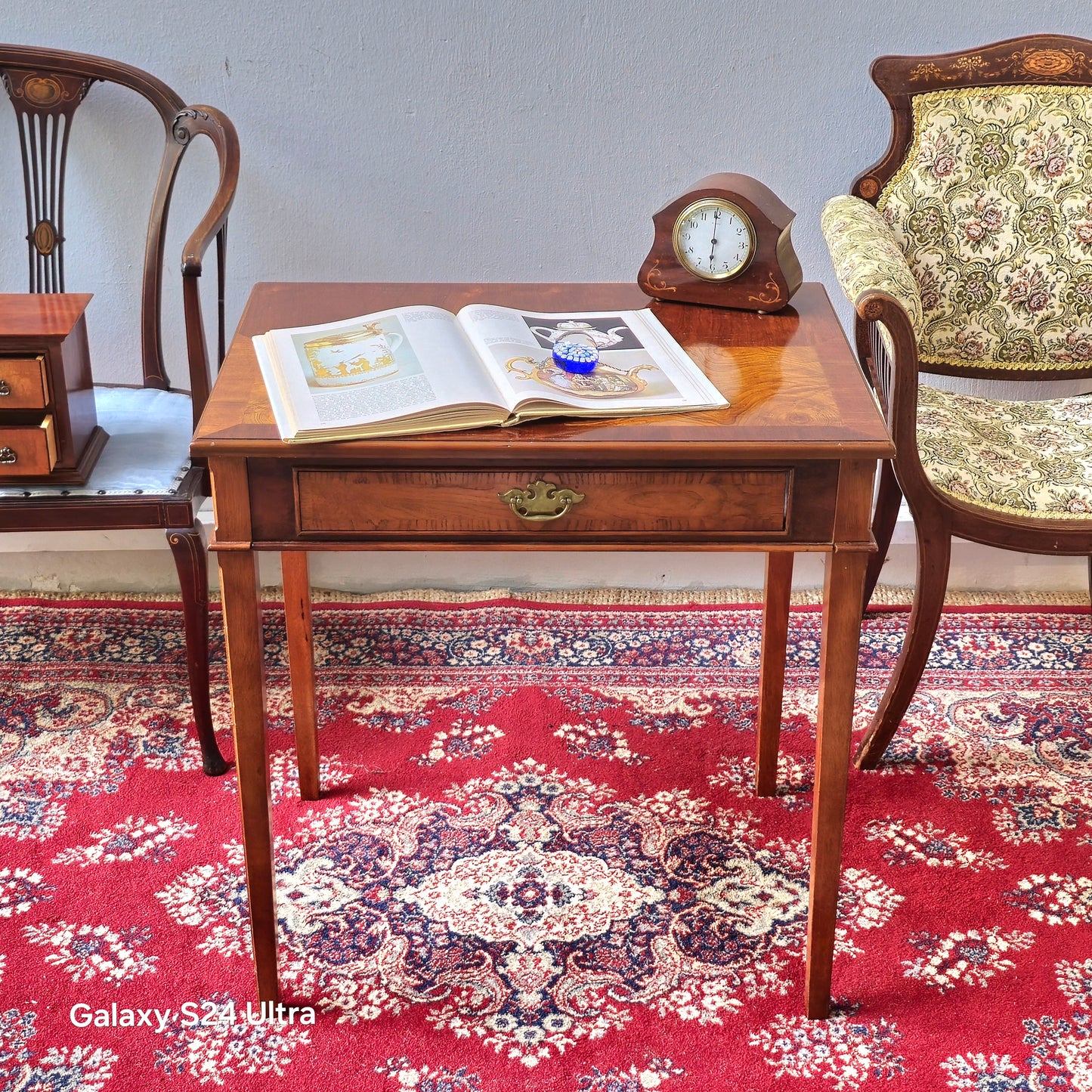 Edwardian Mahogany Inlaid Writing Table with Brass Handle (c. 1900–1910)