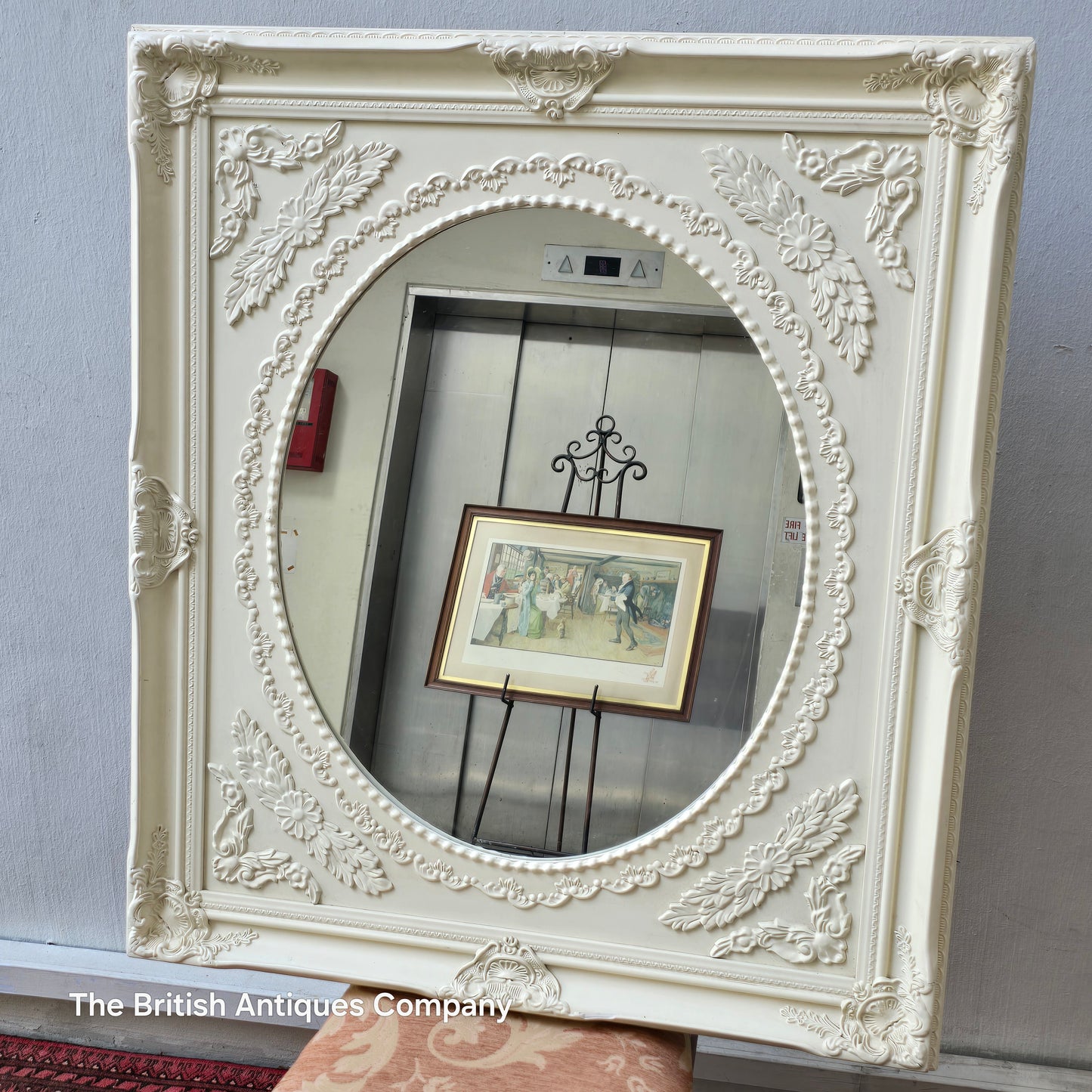 VICTORIAN STYLE WALL MIRROR WITH FOLIATE DECORATION, 33" X 29"