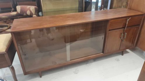 1950s Mid Century Teak Sideboard with Display Glass & Storage Cabinet