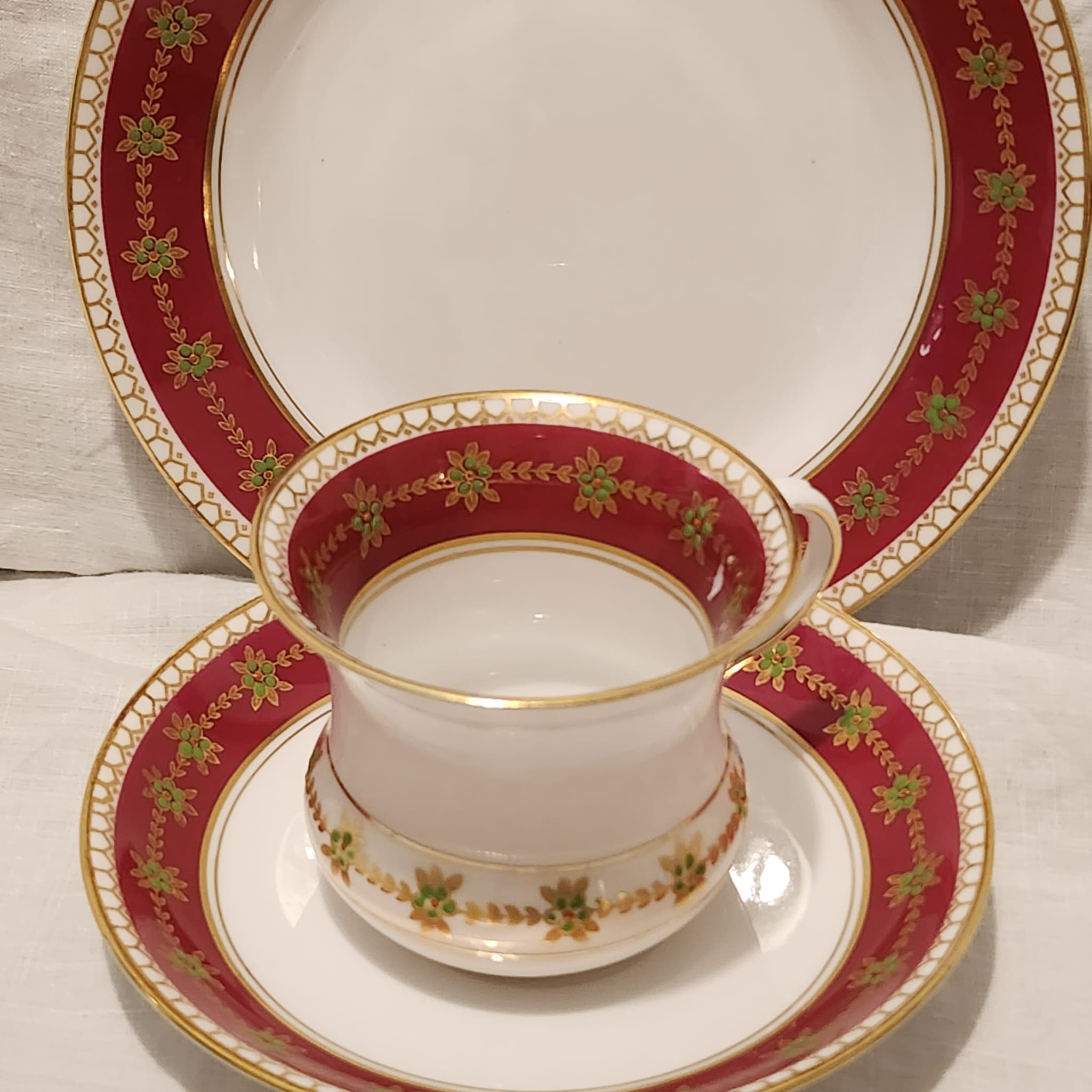 Royal Crown Tuscan Red Tea set trio
