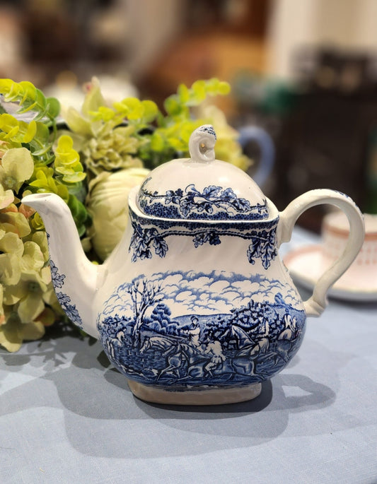Vintage Myott Big Tea Pot Serve 6 Cups size