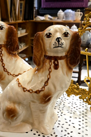 A Pair of 19th century Staffordshire dog Figurine