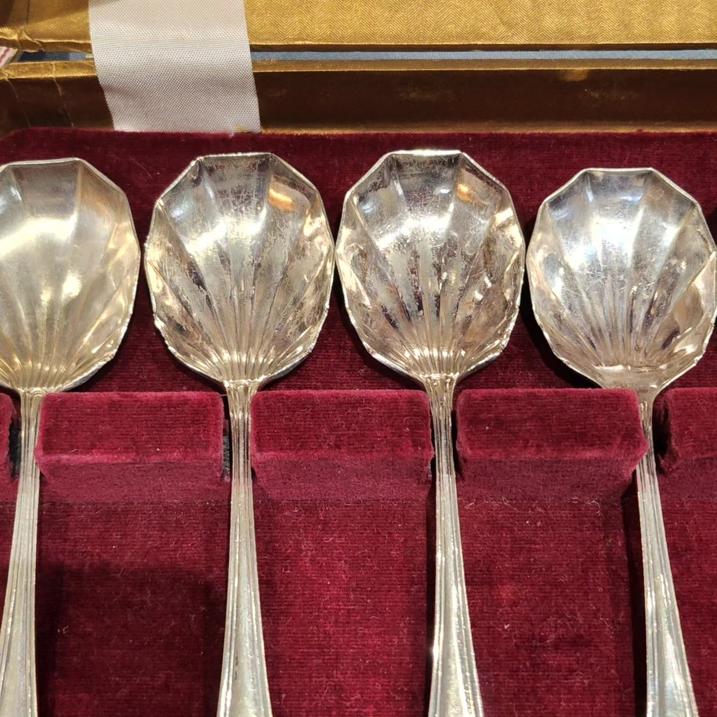 Vintage Viner's Sheffield silver plated Desert soup with big serving spoon