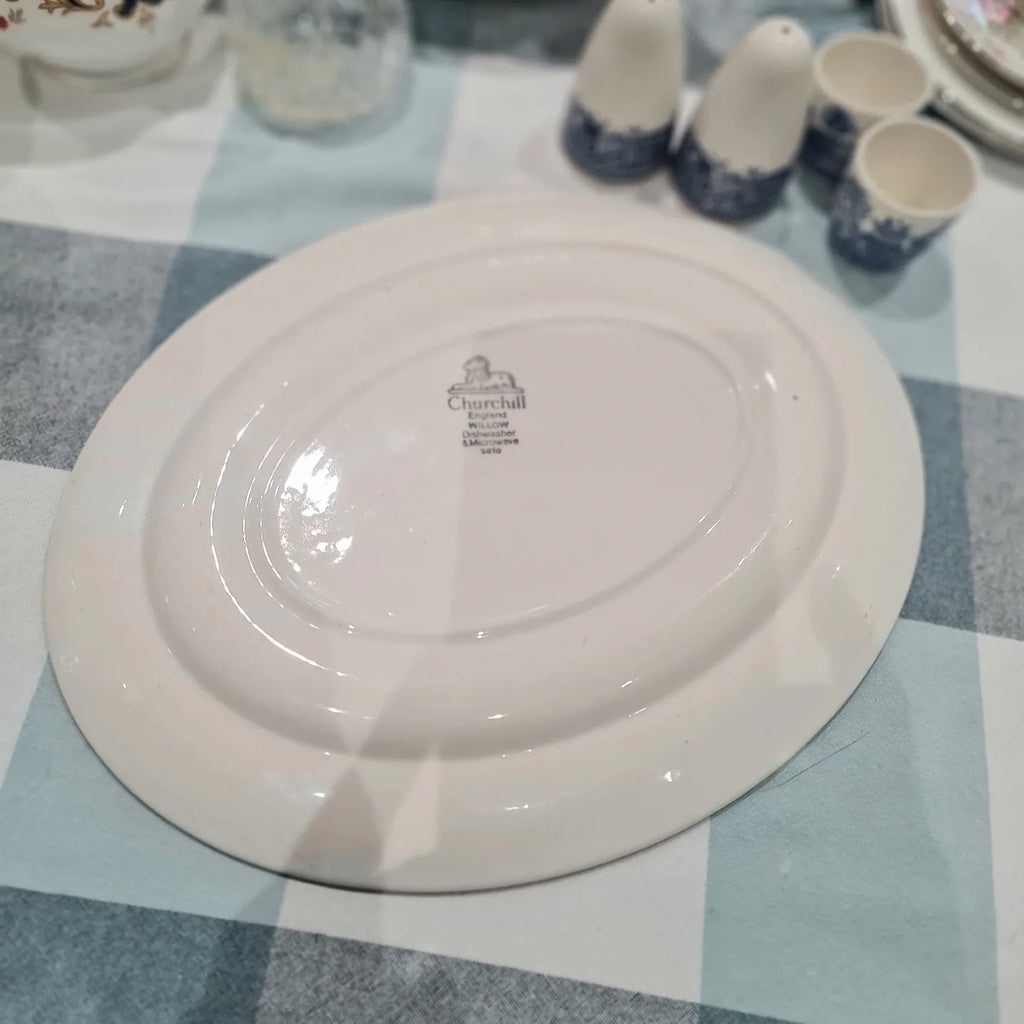 Churchill blue willow platter 32 x 25 cm