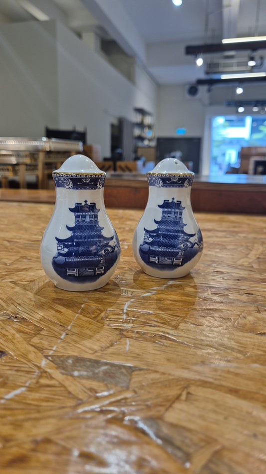 A Pair of vintage Rington blue and white salt n pepper holder