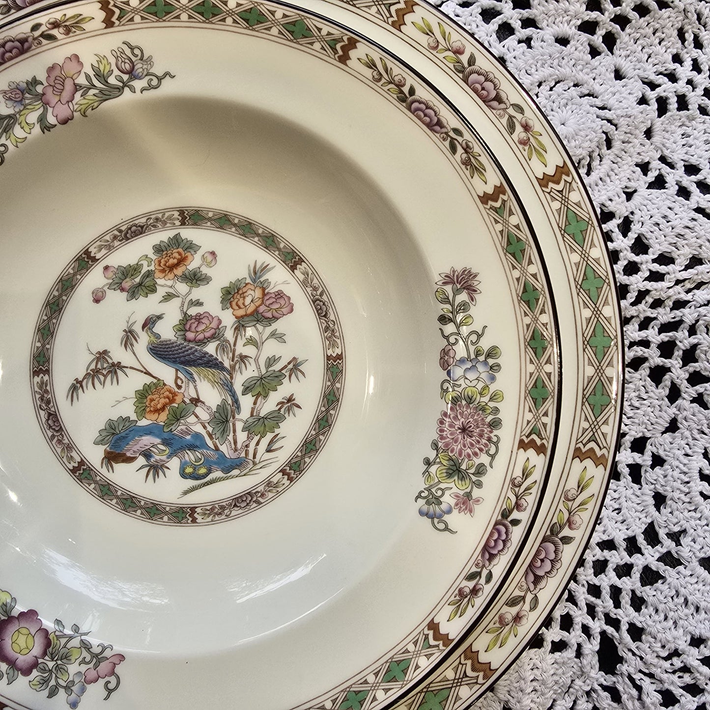 Wedgwood Kutani Crane Dinner and tea ware