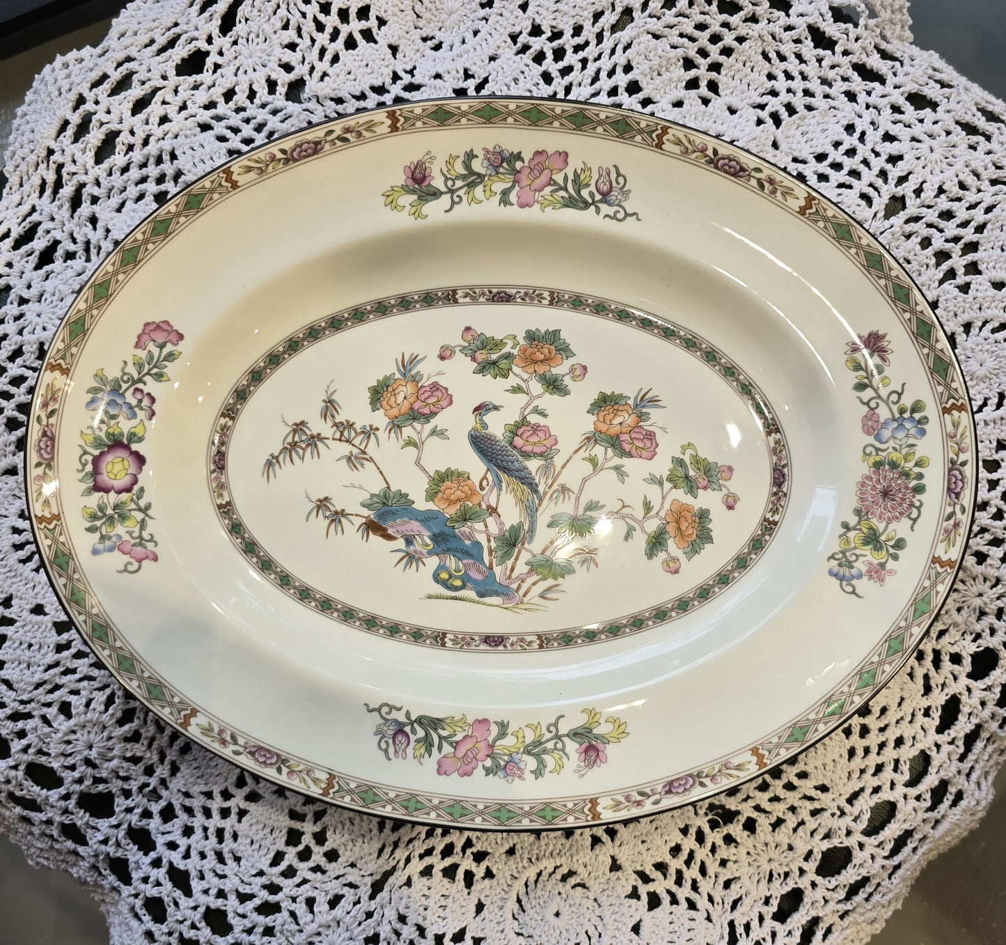 Wedgwood Kutani Crane Dinner and tea ware