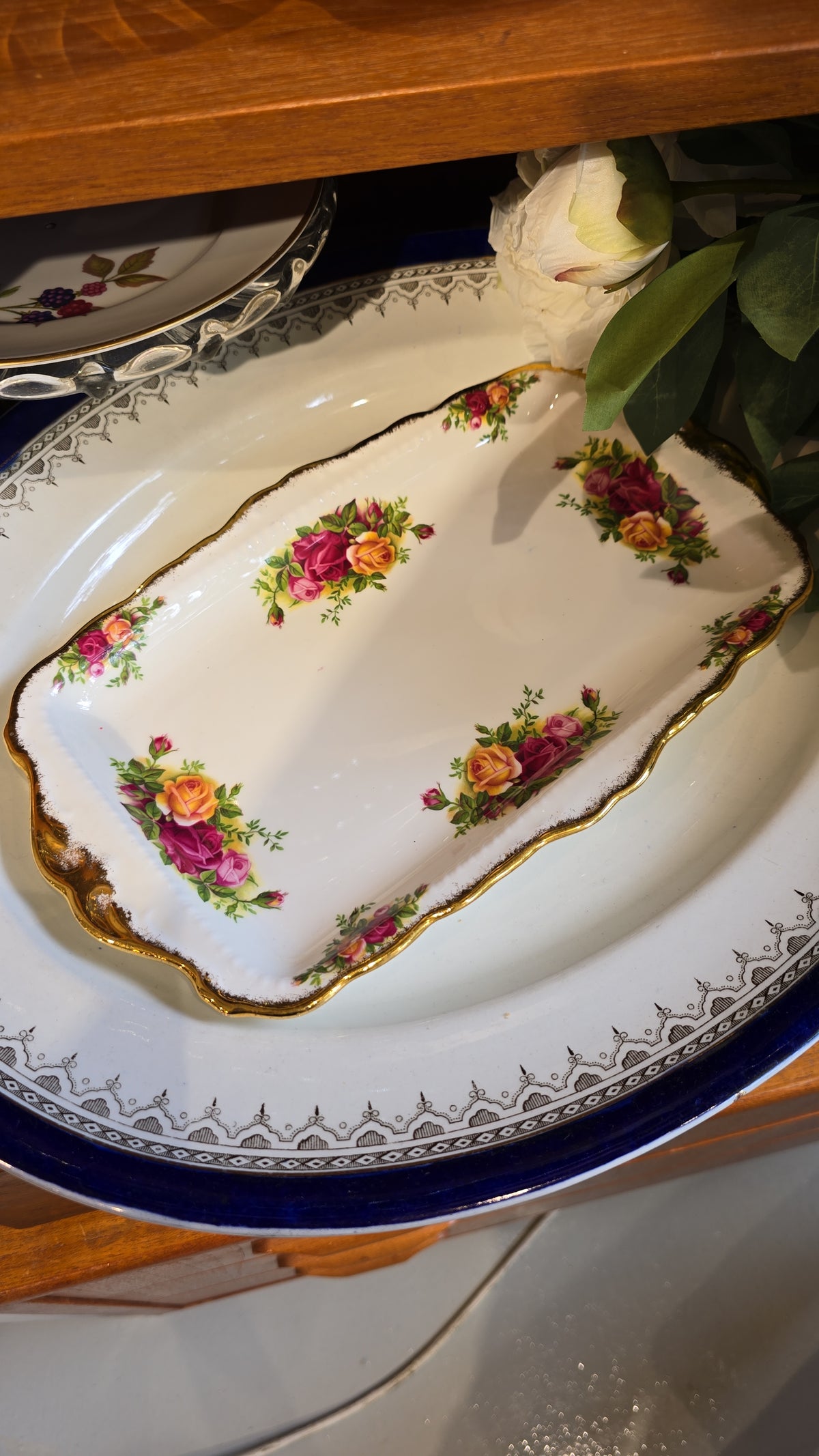 Vintage Royal Albert Old Country Roses Sandwich Tray