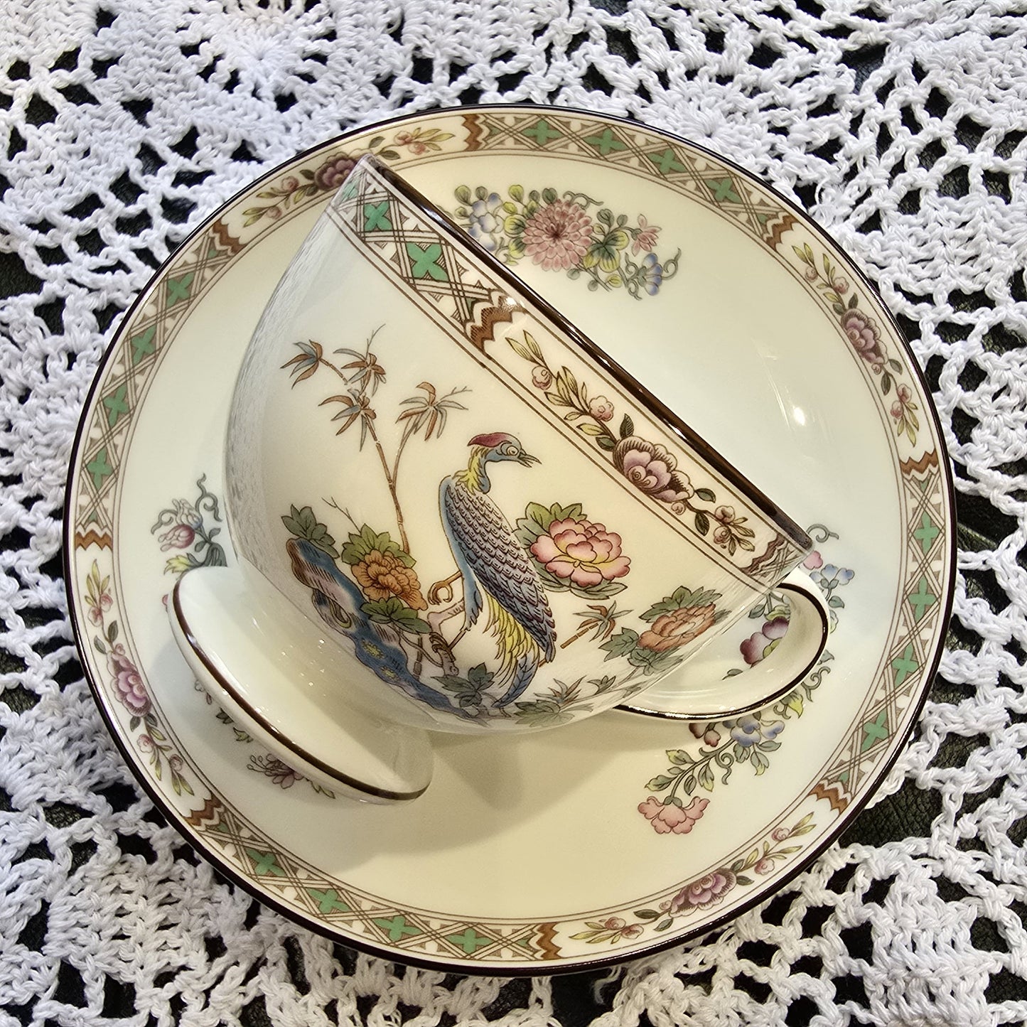 Wedgwood Kutani Crane Dinner and tea ware