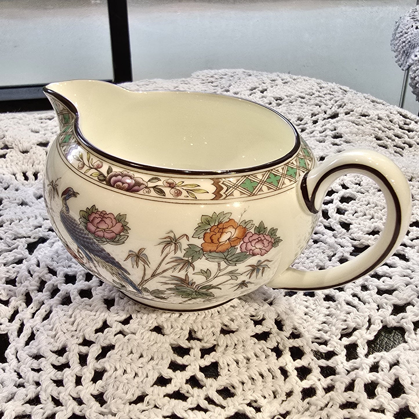 Wedgwood Kutani Crane Dinner and tea ware