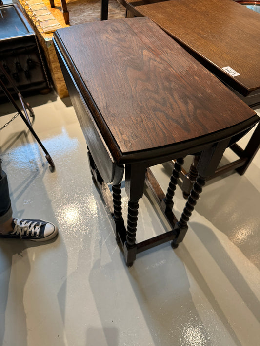 PETITE OAK BARLEY TWIST DROP LEAF TABLE