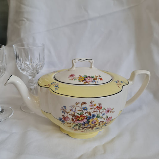 Rare vintage Johnson brother teapot serve 6 - c1930