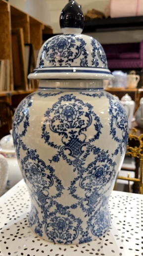 Vintage Blue and white Ginger Jar