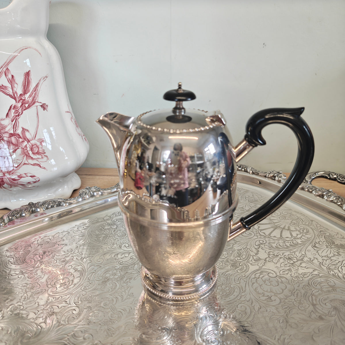 Victorian Silver Plated Teapot: Sheffield English Georgian Revival, 1910
