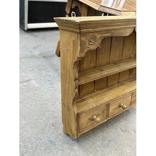 Victorian Style Carved Pine Wall Hanging Two Tier Spice Rack/Shelving Unit