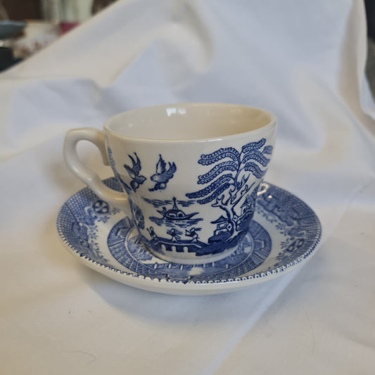 Vintage English Ironstone Tableware blue willow tea set