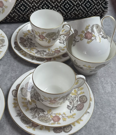 Wedgwood Lichfield Dinner Plate, Soup bowl and Teaset