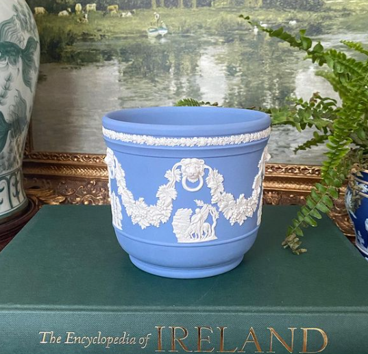 Wedgwood Jasperware Plant pot