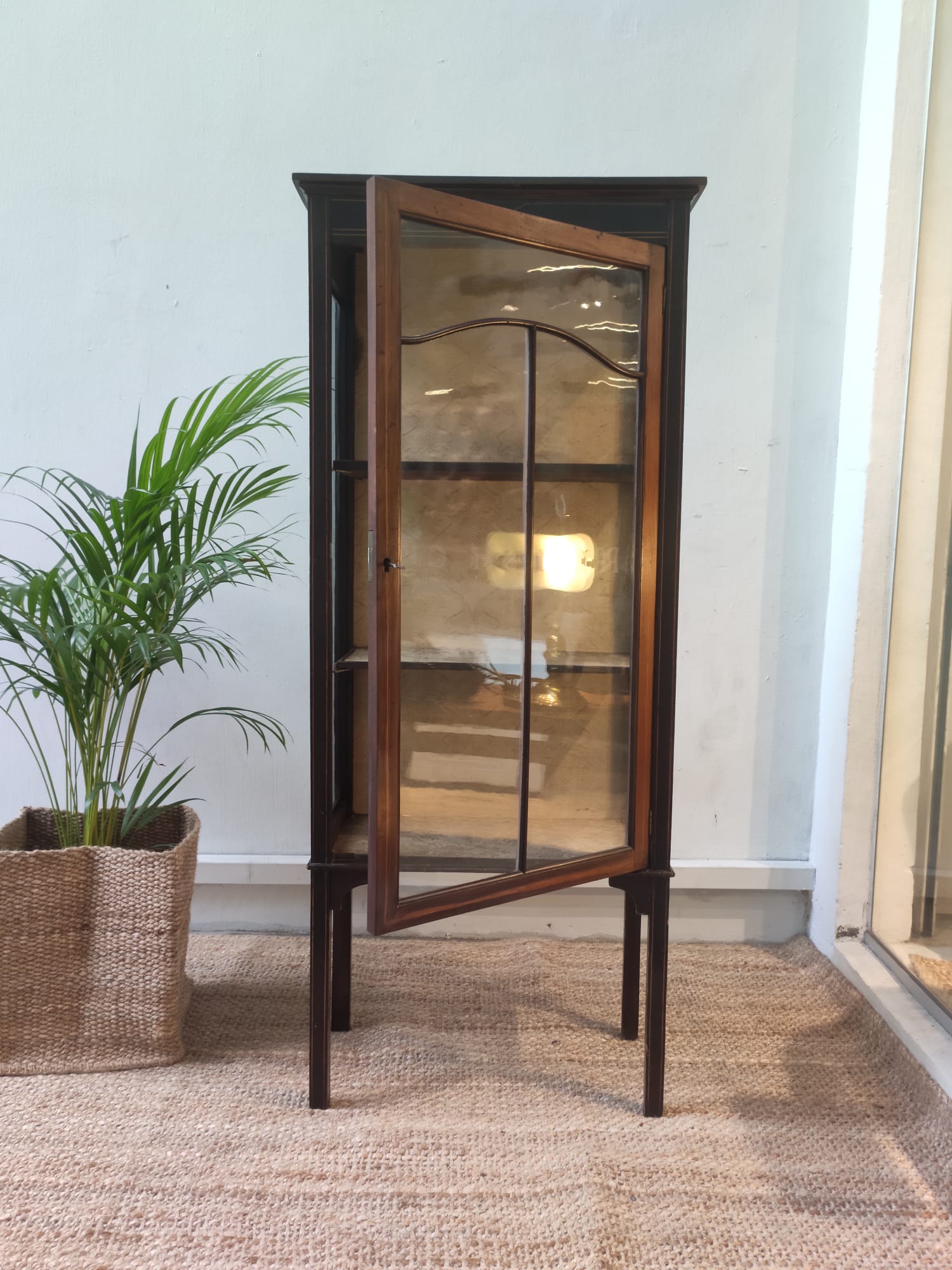 Victorian Display Cabinet with 2 shelve