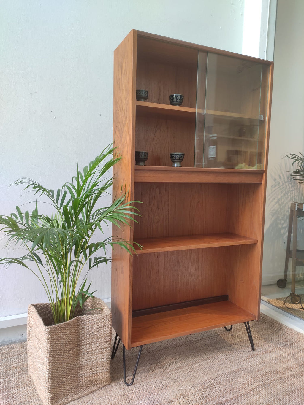 Mid-century Teak tall Display bookcase /cabinet circa1950-1960
